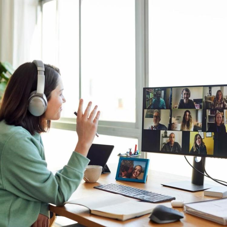 Want to Experience Remote Work? Start with a Virtual Internship!